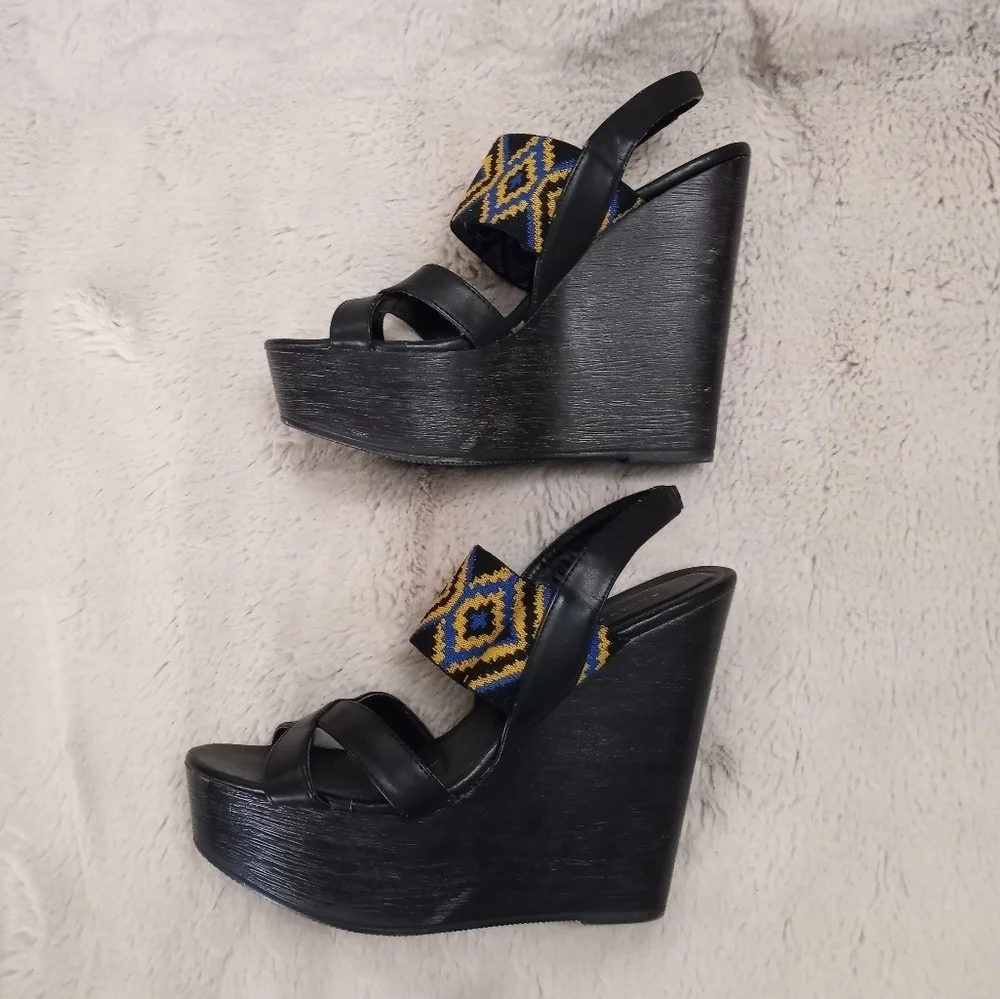 Chinese Laundry Bohemian Batik Print Leather Strappy Slingback Platform Sandal